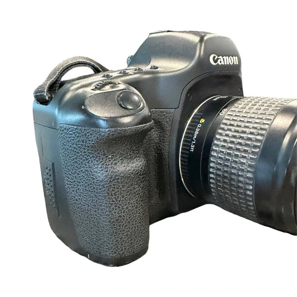 Canon EOS 5D Digital SLR Camera EF 28-80mm Lens Bundle Bag Filters Manual